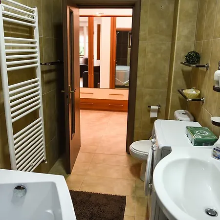 Modern Near Center *